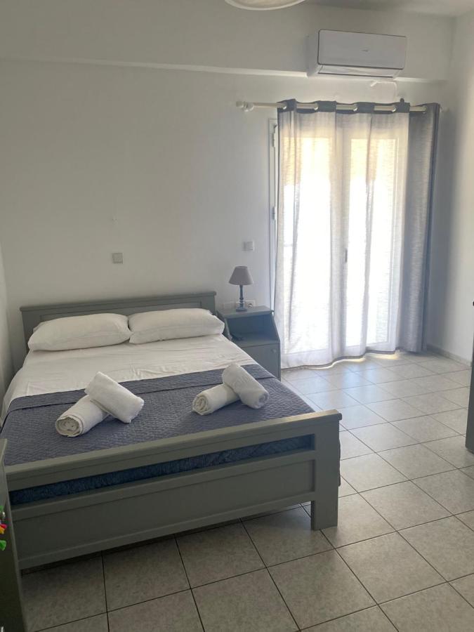 Sindonia Beach Apartment'S Psari Forada Екстер'єр фото