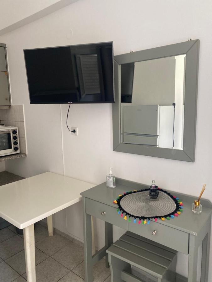 Sindonia Beach Apartment'S Psari Forada Екстер'єр фото