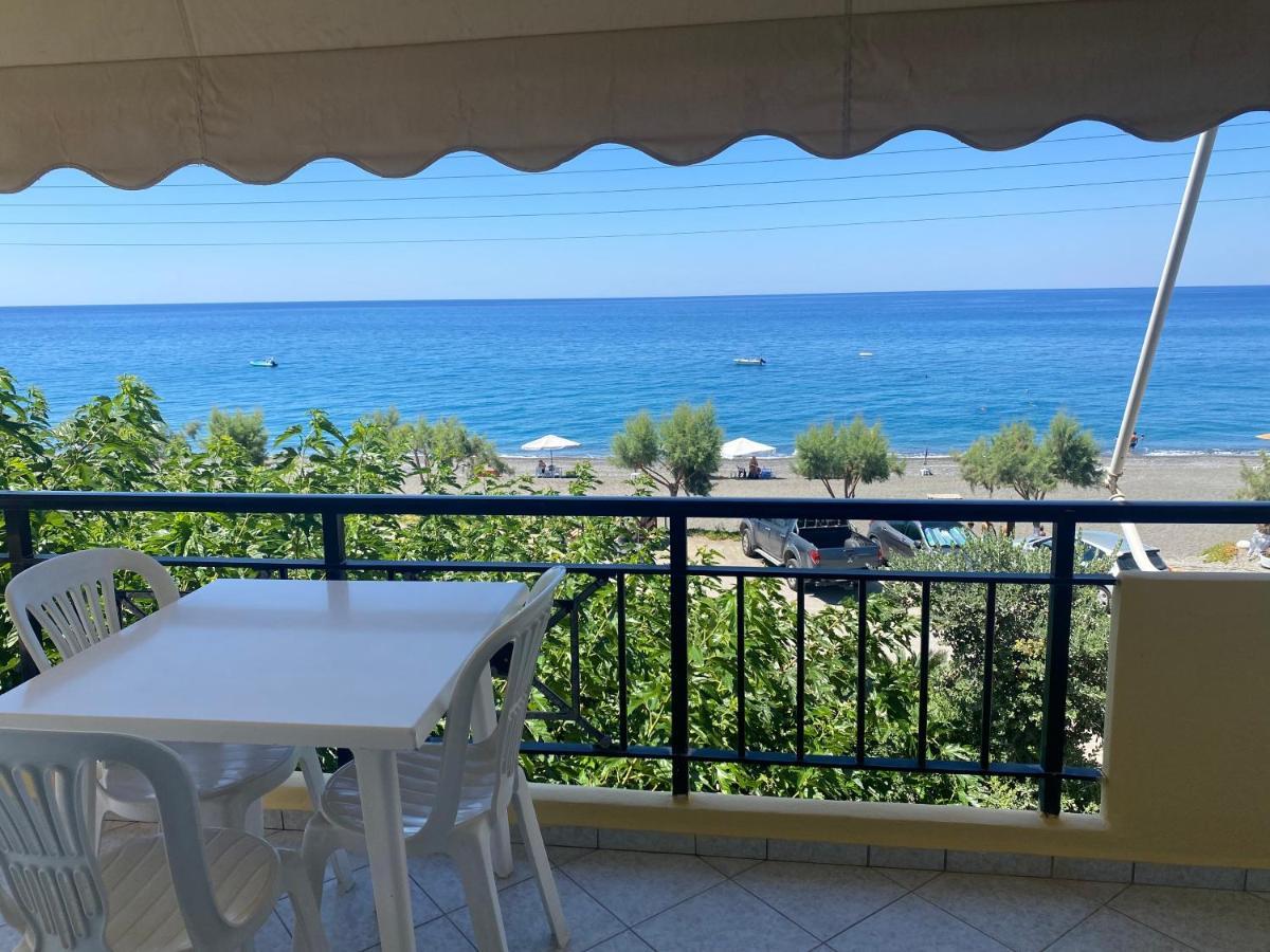 Sindonia Beach Apartment'S Psari Forada Екстер'єр фото